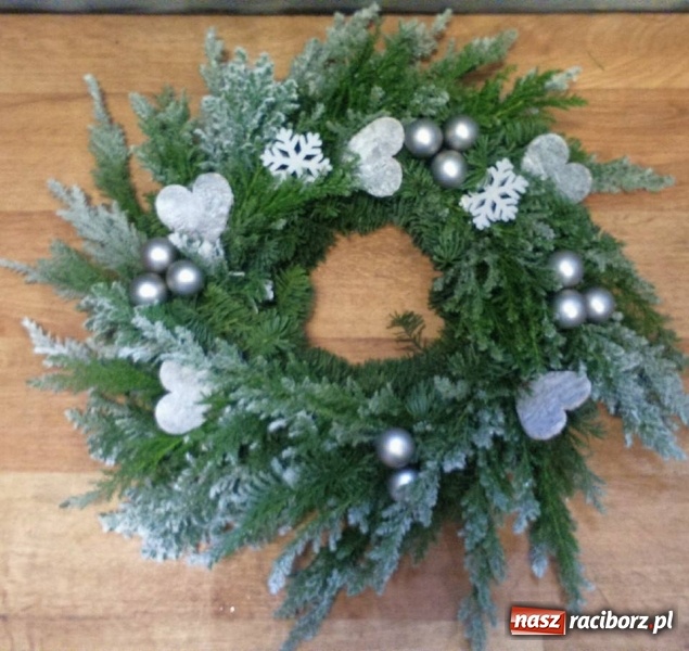 Zdjęcie w galerii na portalu naszraciborz.pl: Żywa choinka to kwintesencja Bożego Narodzenia - kwiaciarnia Lawender zaprasza  wiadomości z regionu