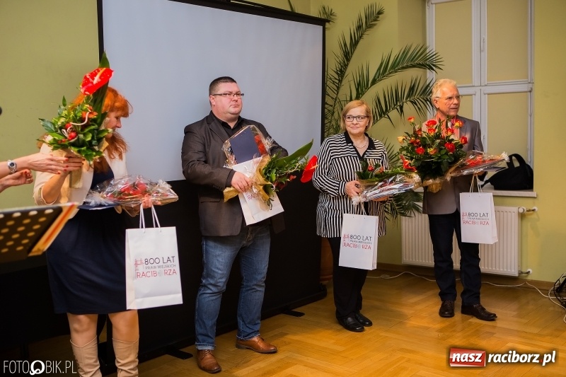 Zdjęcie w galerii na portalu naszraciborz.pl: Mieczysław Łapin Wolontariuszem Roku 2017 wiadomości z regionu