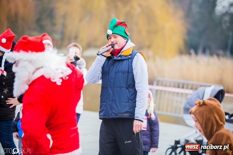 Zdjęcie w galerii na portalu naszraciborz.pl: Bieg Mikołajkowy w Parku im. Miasta Roth wiadomości z regionu
