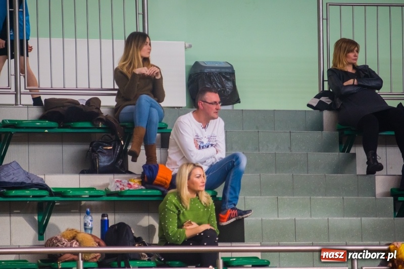 Zdjęcie w galerii na portalu naszraciborz.pl: Raciborska Unia najlepsza w Halowym Turnieju Piłki Nożnej Chłopców U12 wiadomości z regionu