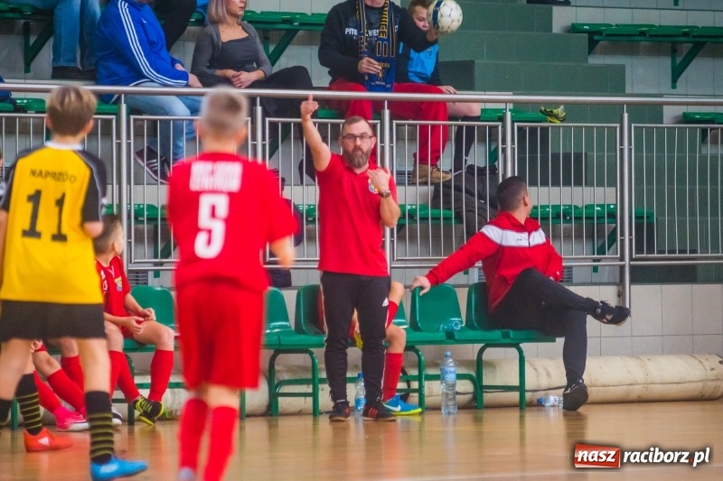 Zdjęcie w galerii na portalu naszraciborz.pl: Raciborska Unia najlepsza w Halowym Turnieju Piłki Nożnej Chłopców U12 wiadomości z regionu