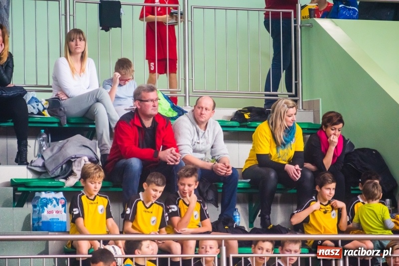 Zdjęcie w galerii na portalu naszraciborz.pl: Raciborska Unia najlepsza w Halowym Turnieju Piłki Nożnej Chłopców U12 wiadomości z regionu