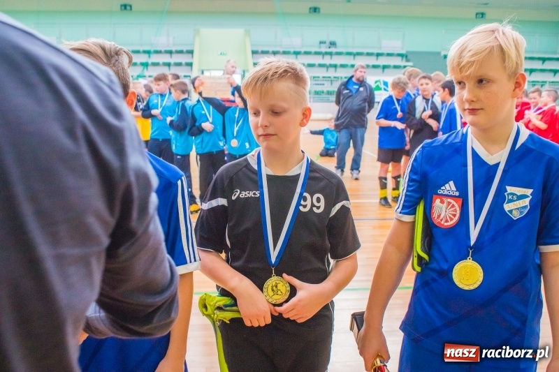 Zdjęcie w galerii na portalu naszraciborz.pl: Raciborska Unia najlepsza w Halowym Turnieju Piłki Nożnej Chłopców U12 wiadomości z regionu