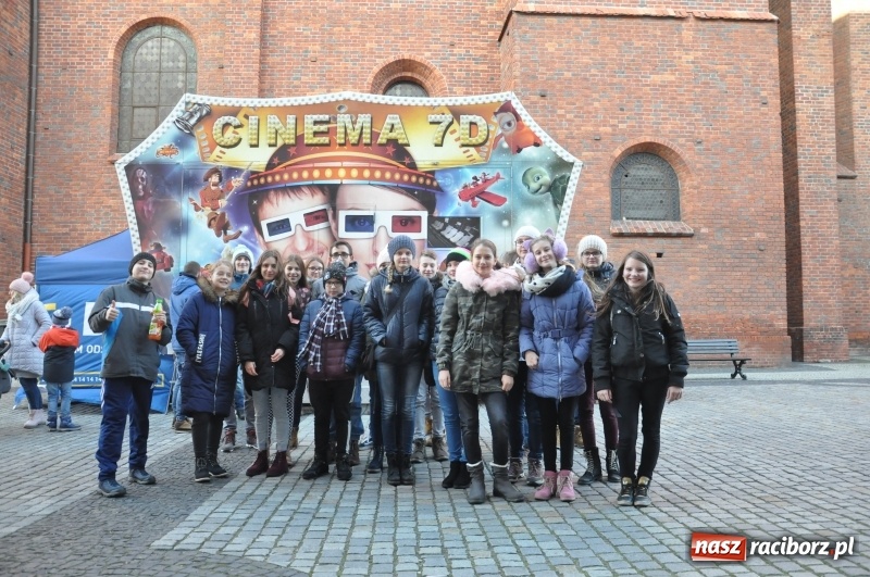 Zdjęcie w galerii na portalu naszraciborz.pl: Mikołajkowe Kino 7D dla dzieci Raciborza i okolic. Posumowanie akcji wiadomości z regionu