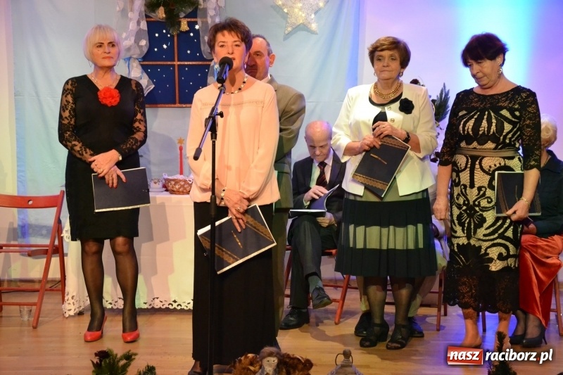 Zdjęcie w galerii na portalu naszraciborz.pl: Pójdźcie za naszą gwiazdą - spotkanie wigilijne na Zamku Piastowskim wiadomości z regionu
