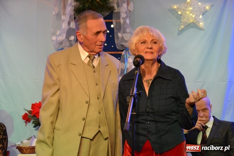 Zdjęcie w galerii na portalu naszraciborz.pl: Pójdźcie za naszą gwiazdą - spotkanie wigilijne na Zamku Piastowskim wiadomości z regionu