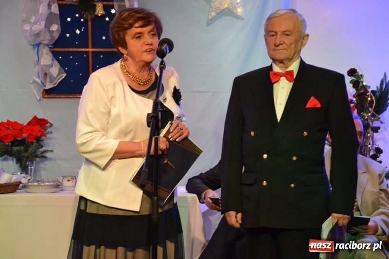 Zdjęcie w galerii na portalu naszraciborz.pl: Pójdźcie za naszą gwiazdą - spotkanie wigilijne na Zamku Piastowskim wiadomości z regionu