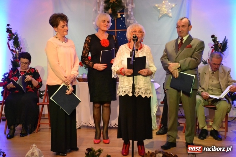 Zdjęcie w galerii na portalu naszraciborz.pl: Pójdźcie za naszą gwiazdą - spotkanie wigilijne na Zamku Piastowskim wiadomości z regionu