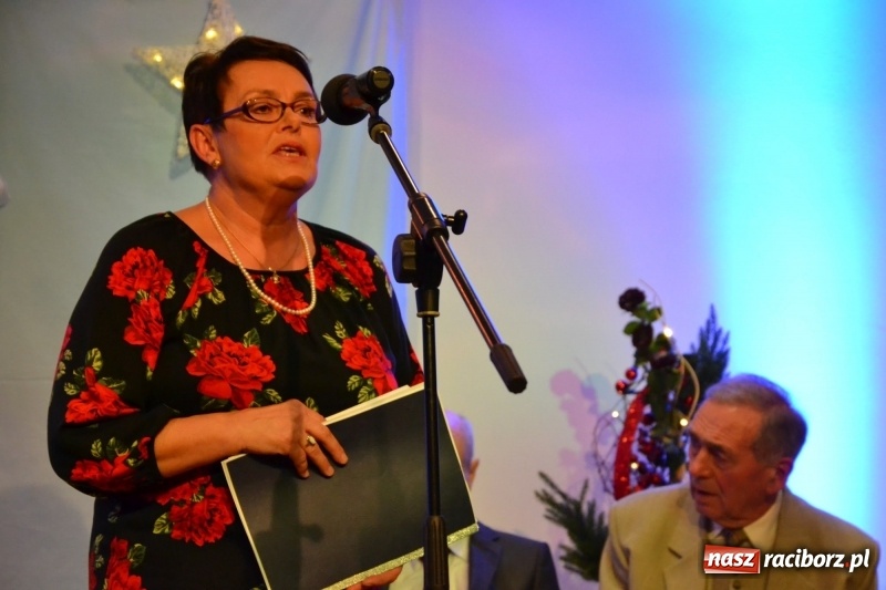 Zdjęcie w galerii na portalu naszraciborz.pl: Pójdźcie za naszą gwiazdą - spotkanie wigilijne na Zamku Piastowskim wiadomości z regionu
