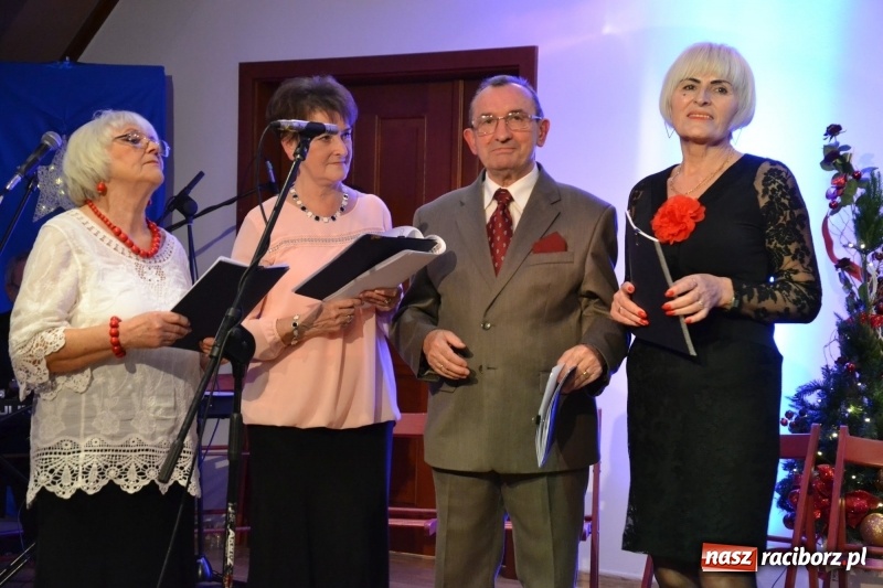 Zdjęcie w galerii na portalu naszraciborz.pl: Pójdźcie za naszą gwiazdą - spotkanie wigilijne na Zamku Piastowskim wiadomości z regionu