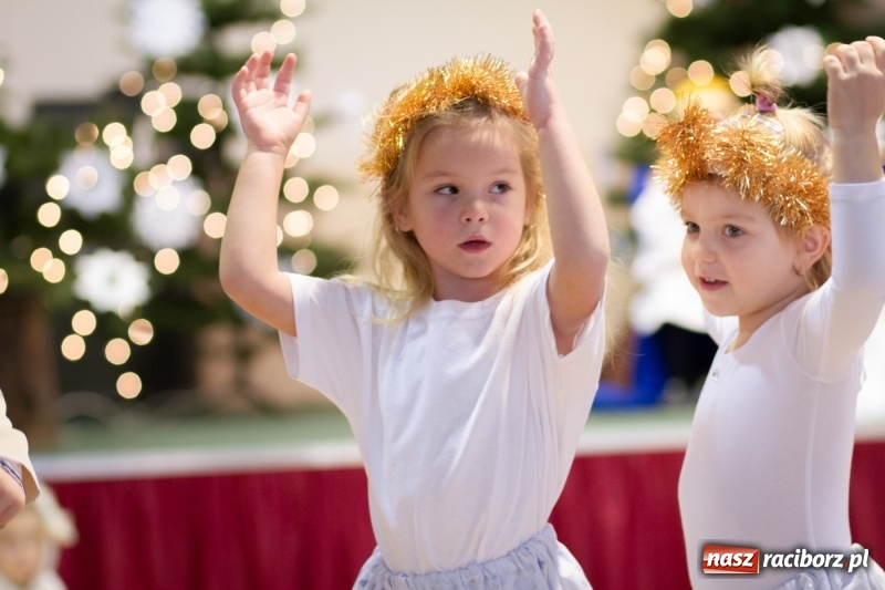 Zdjęcie w galerii na portalu naszraciborz.pl: Bojanowskie jasełka przy pełnej widowni  wiadomości z regionu