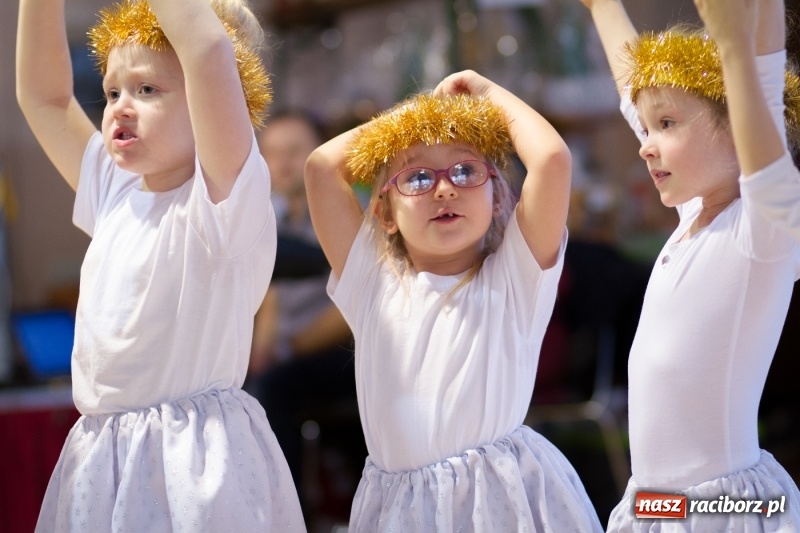 Zdjęcie w galerii na portalu naszraciborz.pl: Bojanowskie jasełka przy pełnej widowni  wiadomości z regionu