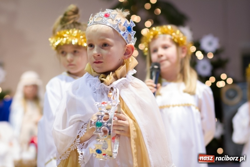 Zdjęcie w galerii na portalu naszraciborz.pl: Bojanowskie jasełka przy pełnej widowni  wiadomości z regionu