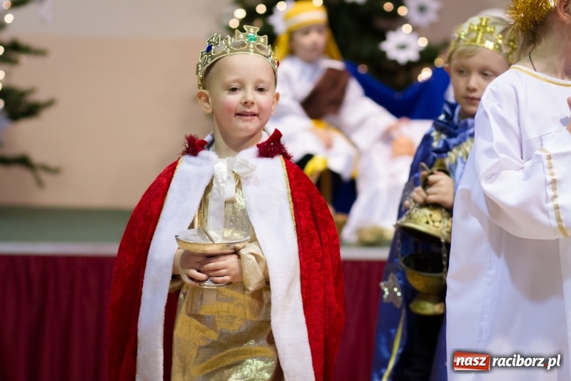 Zdjęcie w galerii na portalu naszraciborz.pl: Bojanowskie jasełka przy pełnej widowni  wiadomości z regionu