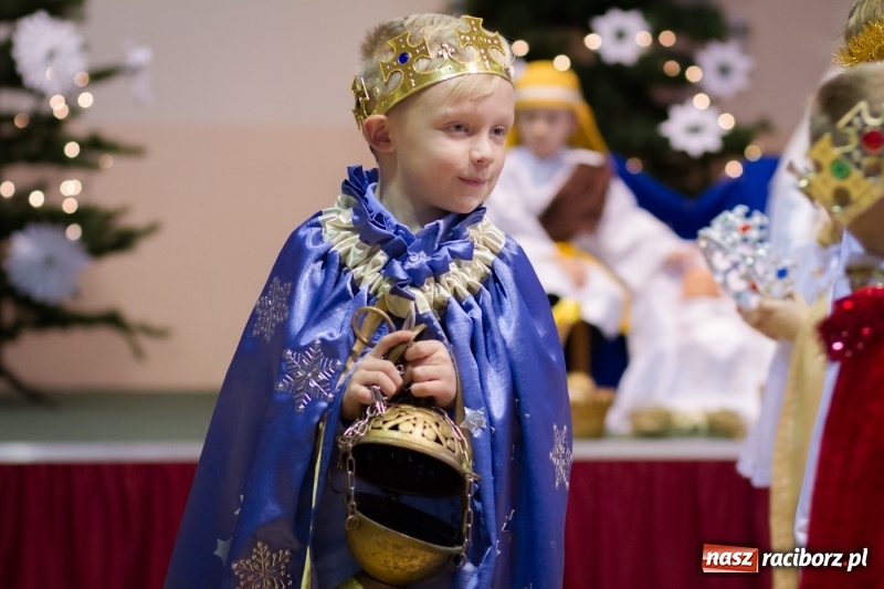 Zdjęcie w galerii na portalu naszraciborz.pl: Bojanowskie jasełka przy pełnej widowni  wiadomości z regionu