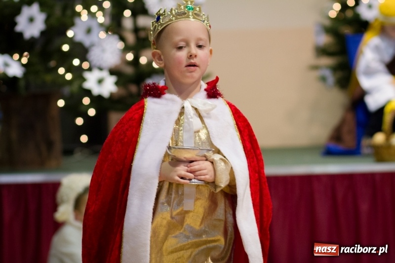 Zdjęcie w galerii na portalu naszraciborz.pl: Bojanowskie jasełka przy pełnej widowni  wiadomości z regionu