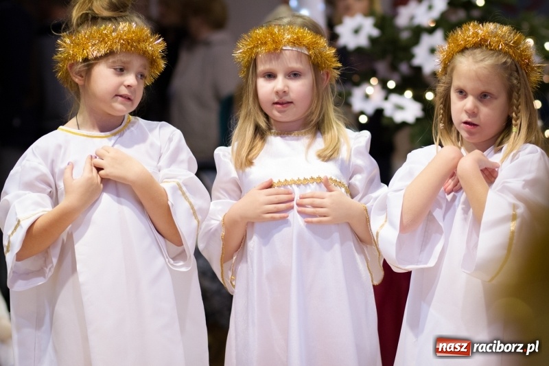 Zdjęcie w galerii na portalu naszraciborz.pl: Bojanowskie jasełka przy pełnej widowni  wiadomości z regionu