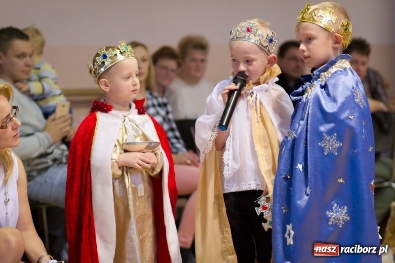 Zdjęcie w galerii na portalu naszraciborz.pl: Bojanowskie jasełka przy pełnej widowni  wiadomości z regionu