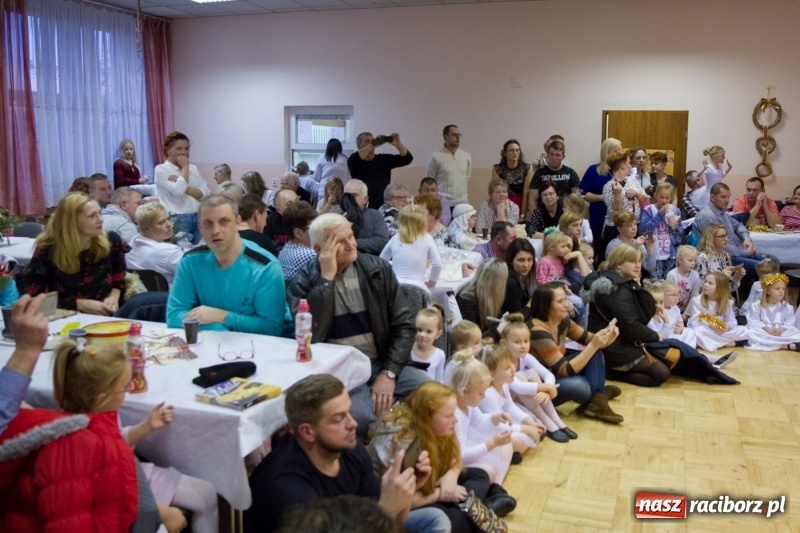 Zdjęcie w galerii na portalu naszraciborz.pl: Bojanowskie jasełka przy pełnej widowni  wiadomości z regionu