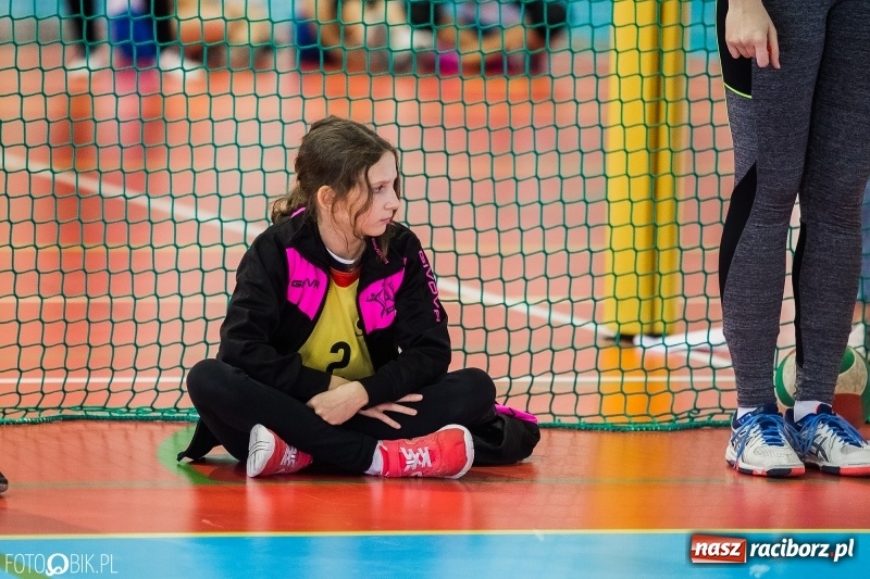 Zdjęcie w galerii na portalu naszraciborz.pl: Turniej Piłki Siatkowej Młodziczek o Puchar Starosty Raciborskiego wiadomości z regionu