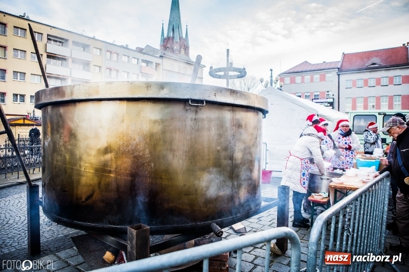 Zdjęcie w galerii na portalu naszraciborz.pl: Niedzielne atrakcje na raciborskim jarmarku wiadomości z regionu