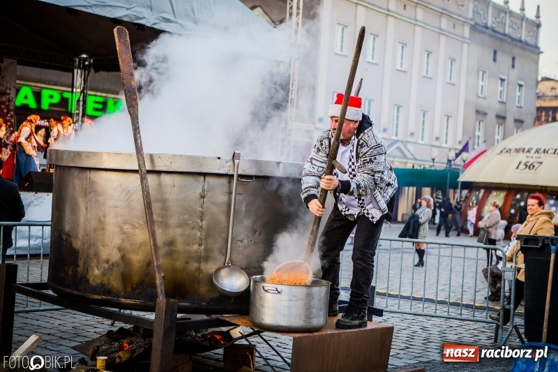 Zdjęcie w galerii na portalu naszraciborz.pl: Niedzielne atrakcje na raciborskim jarmarku wiadomości z regionu