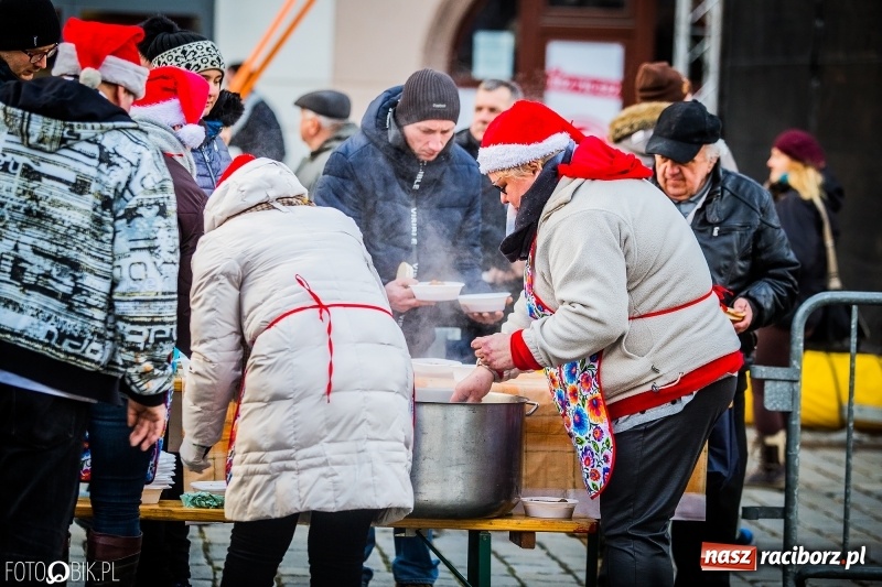 Zdjęcie w galerii na portalu naszraciborz.pl: Niedzielne atrakcje na raciborskim jarmarku wiadomości z regionu