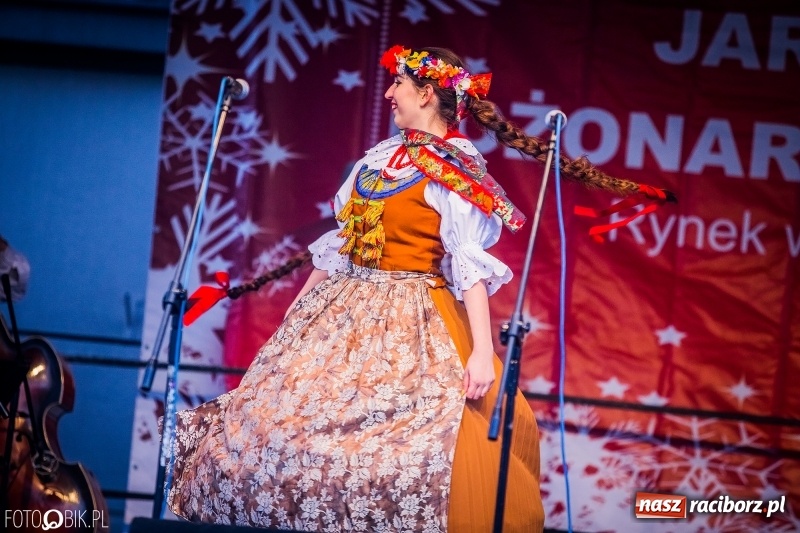 Zdjęcie w galerii na portalu naszraciborz.pl: Niedzielne atrakcje na raciborskim jarmarku wiadomości z regionu