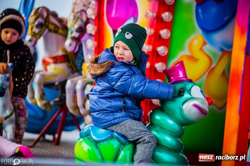 Zdjęcie w galerii na portalu naszraciborz.pl: Niedzielne atrakcje na raciborskim jarmarku wiadomości z regionu