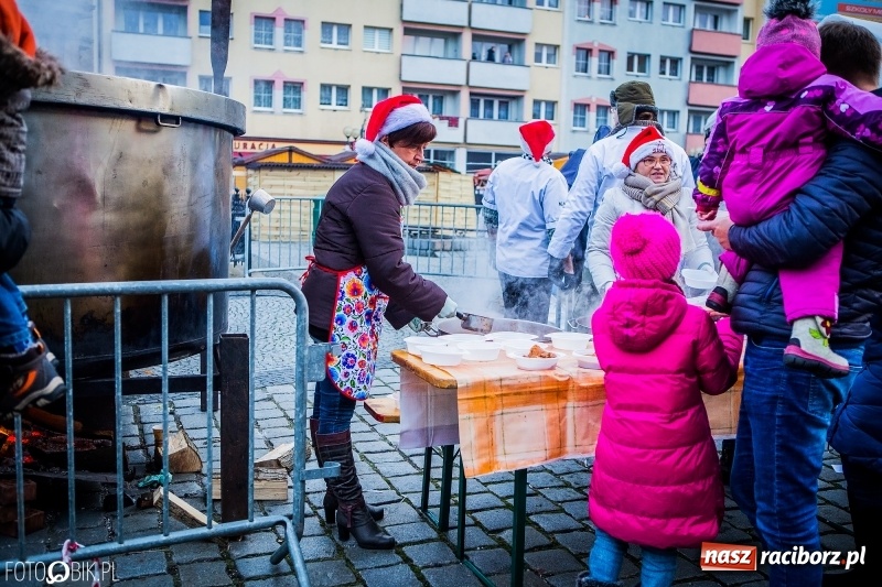 Zdjęcie w galerii na portalu naszraciborz.pl: Niedzielne atrakcje na raciborskim jarmarku wiadomości z regionu