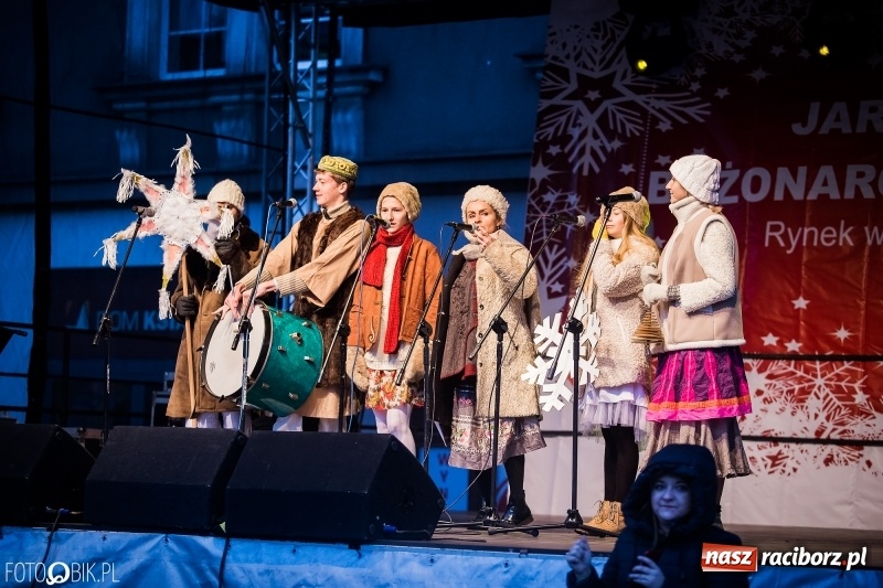 Zdjęcie w galerii na portalu naszraciborz.pl: Niedzielne atrakcje na raciborskim jarmarku wiadomości z regionu