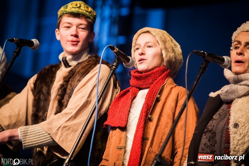 Zdjęcie w galerii na portalu naszraciborz.pl: Niedzielne atrakcje na raciborskim jarmarku wiadomości z regionu