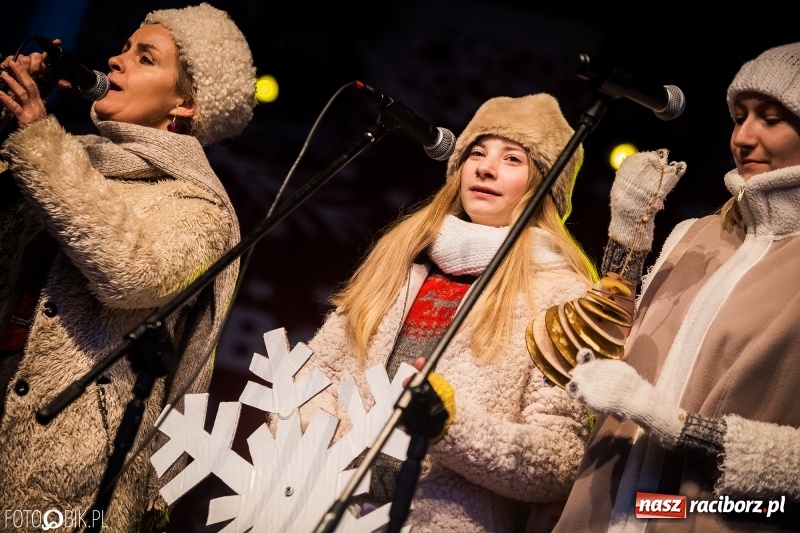 Zdjęcie w galerii na portalu naszraciborz.pl: Niedzielne atrakcje na raciborskim jarmarku wiadomości z regionu