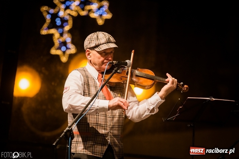 Zdjęcie w galerii na portalu naszraciborz.pl: Niedzielne atrakcje na raciborskim jarmarku wiadomości z regionu