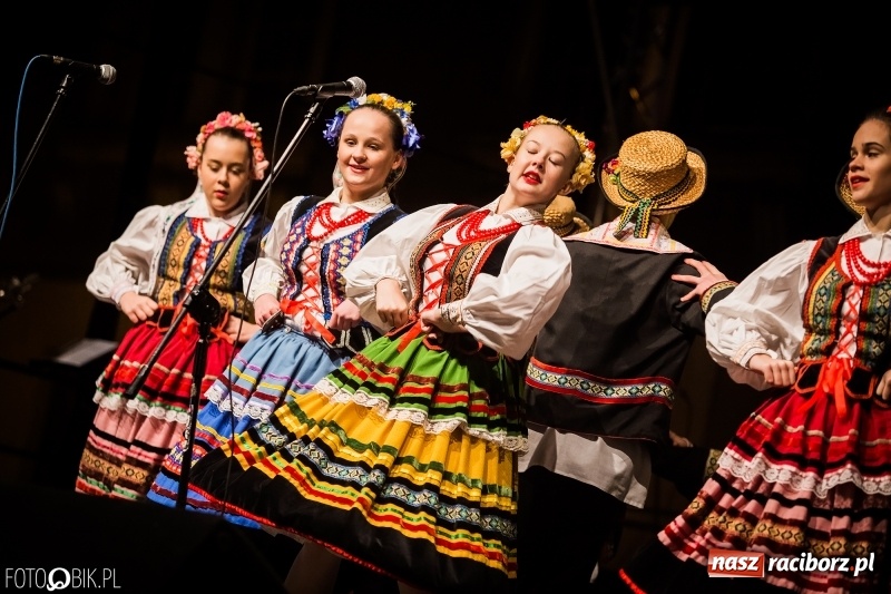 Zdjęcie w galerii na portalu naszraciborz.pl: Niedzielne atrakcje na raciborskim jarmarku wiadomości z regionu