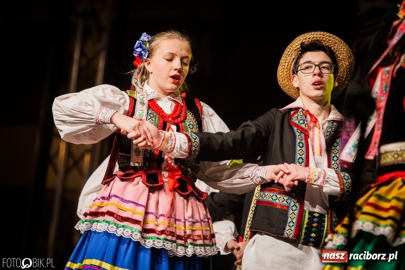 Zdjęcie w galerii na portalu naszraciborz.pl: Niedzielne atrakcje na raciborskim jarmarku wiadomości z regionu