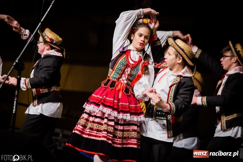 Zdjęcie w galerii na portalu naszraciborz.pl: Niedzielne atrakcje na raciborskim jarmarku wiadomości z regionu