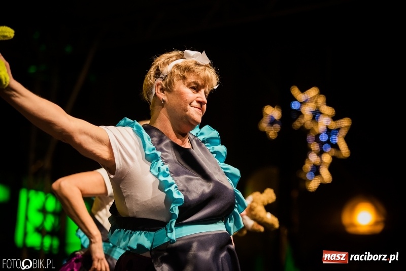 Zdjęcie w galerii na portalu naszraciborz.pl: Niedzielne atrakcje na raciborskim jarmarku wiadomości z regionu