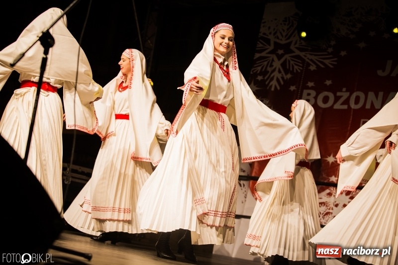 Zdjęcie w galerii na portalu naszraciborz.pl: Niedzielne atrakcje na raciborskim jarmarku wiadomości z regionu