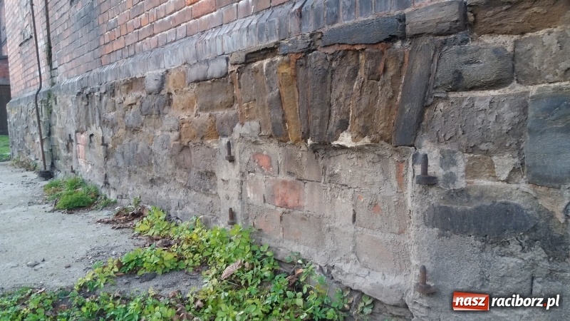 Zdjęcie w galerii na portalu naszraciborz.pl: Luftschutzräume, czyli cywilne schrony przeciwlotnicze w budynkach mieszkalnych w Raciborzu wiadomości z regionu