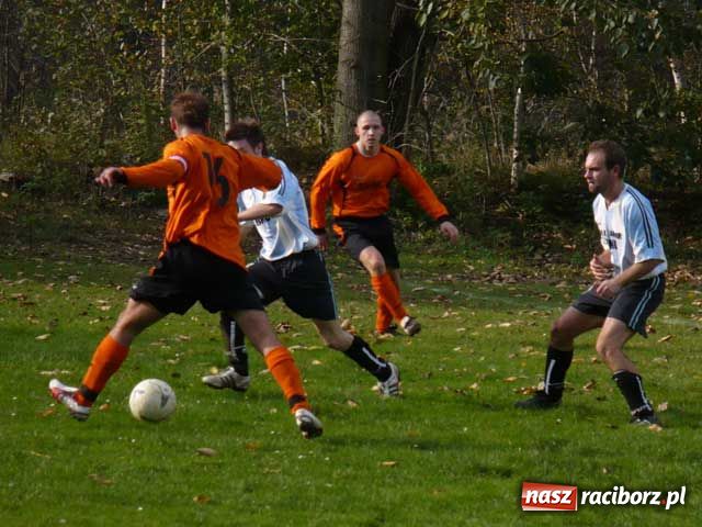 Zdjęcie w galerii na portalu naszraciborz.pl: Klasa A: Górki Śląskie: Niecodzienne bramki wiadomości z regionu