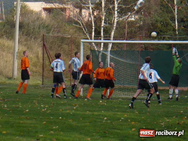 Zdjęcie w galerii na portalu naszraciborz.pl: Klasa A: Górki Śląskie: Niecodzienne bramki wiadomości z regionu