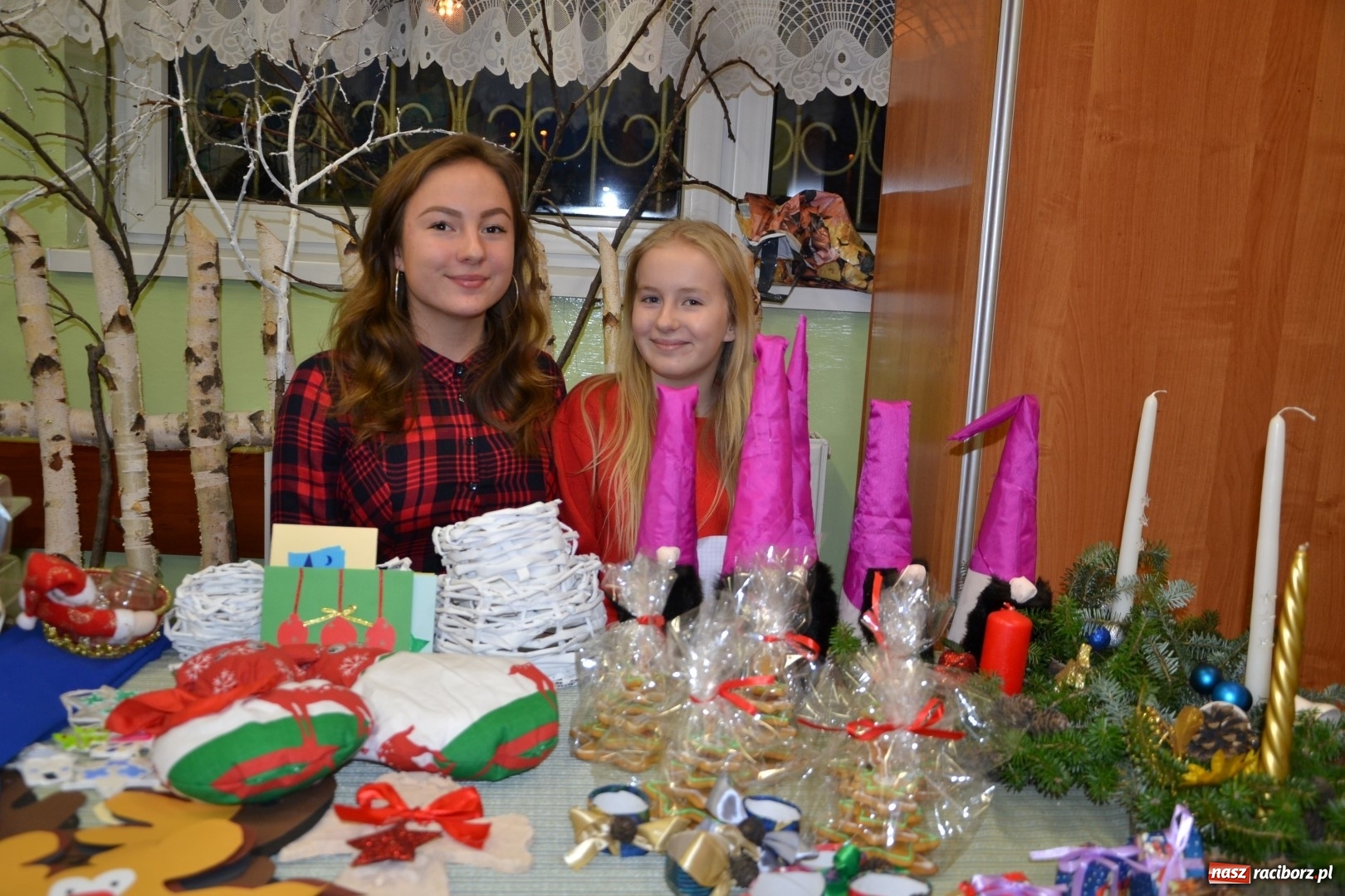 Zdjęcie w galerii na portalu naszraciborz.pl: Kiermasz przedświąteczny w Chałupkach wiadomości z regionu