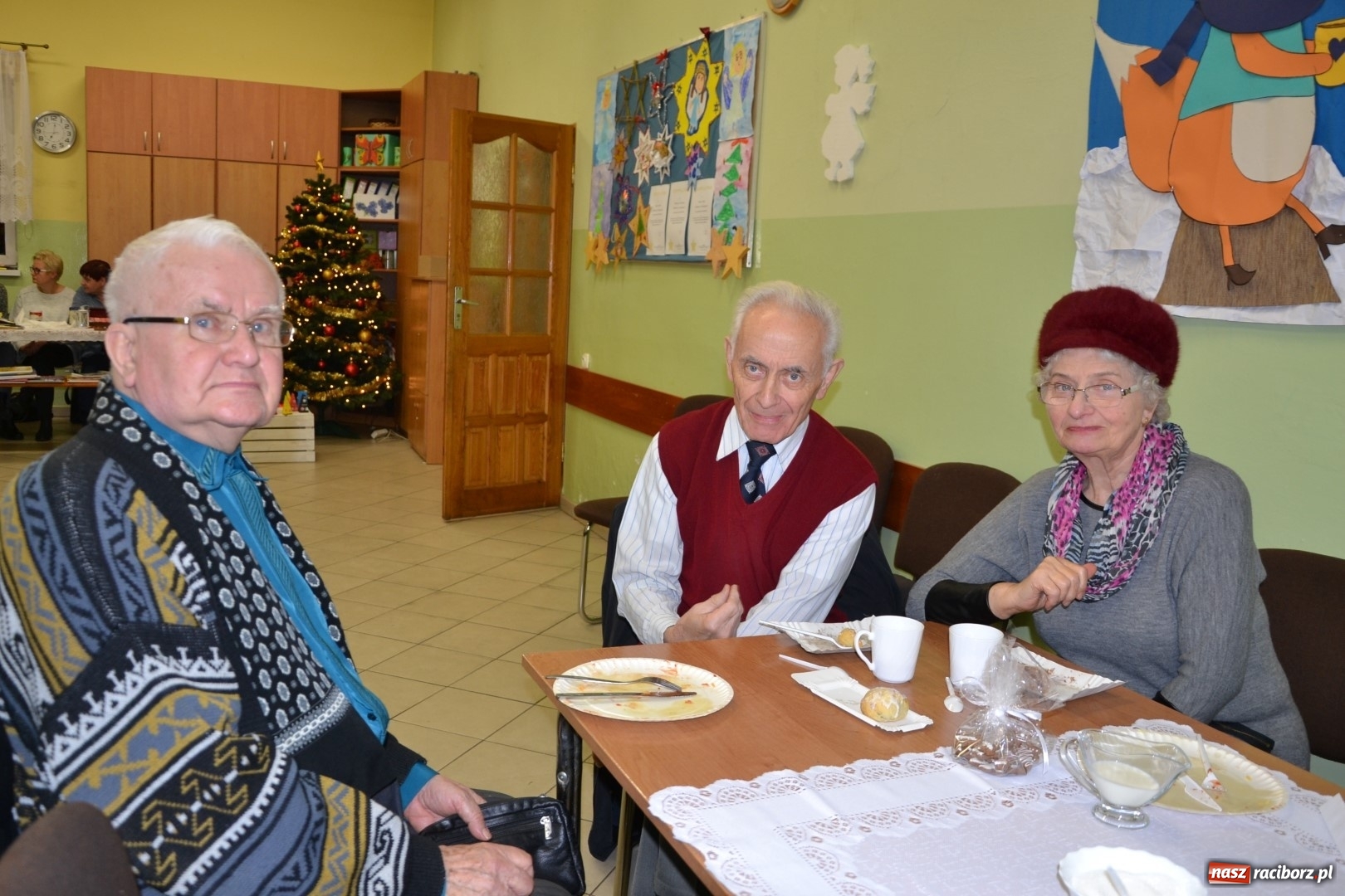 Zdjęcie w galerii na portalu naszraciborz.pl: Kiermasz przedświąteczny w Chałupkach wiadomości z regionu