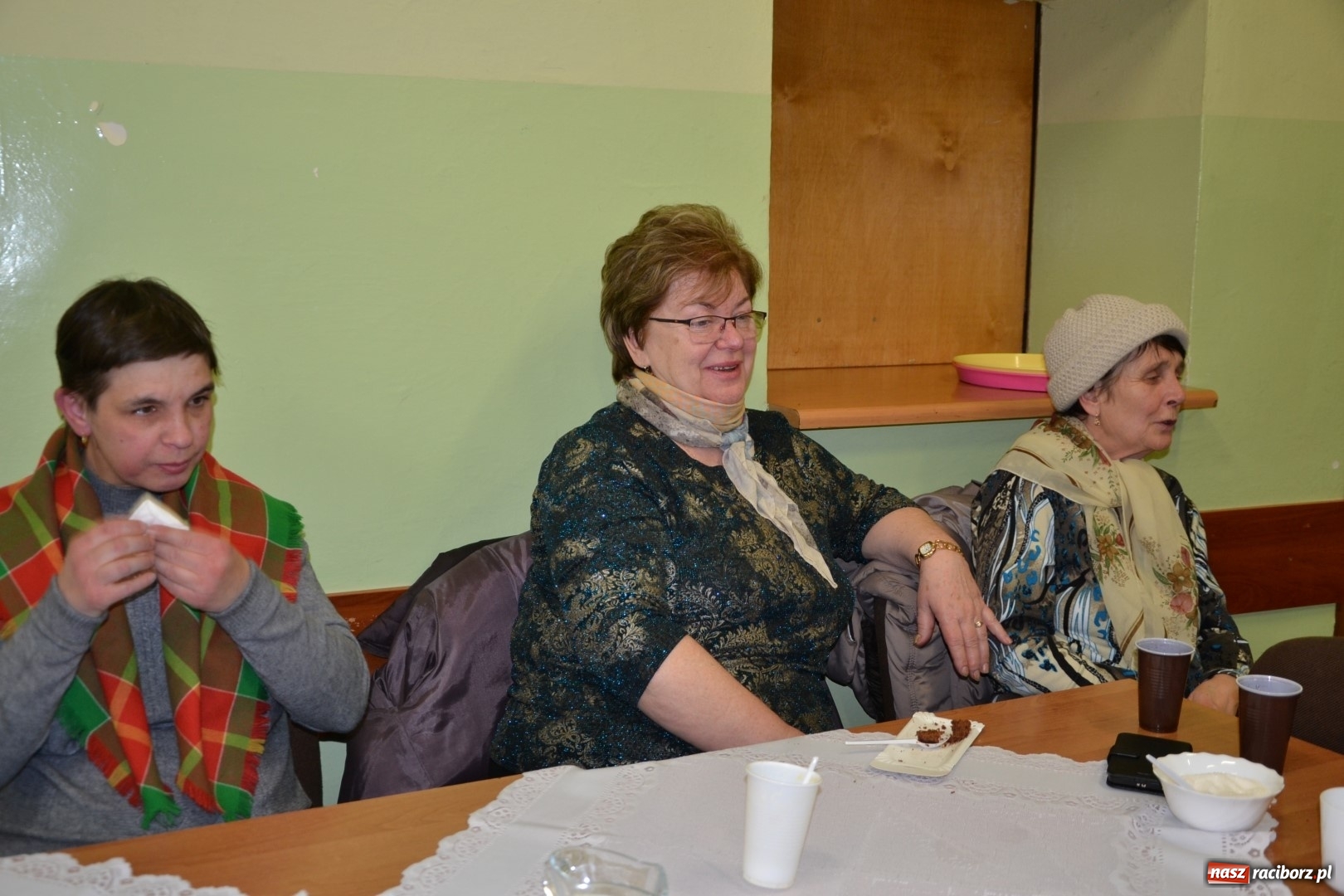 Zdjęcie w galerii na portalu naszraciborz.pl: Kiermasz przedświąteczny w Chałupkach wiadomości z regionu