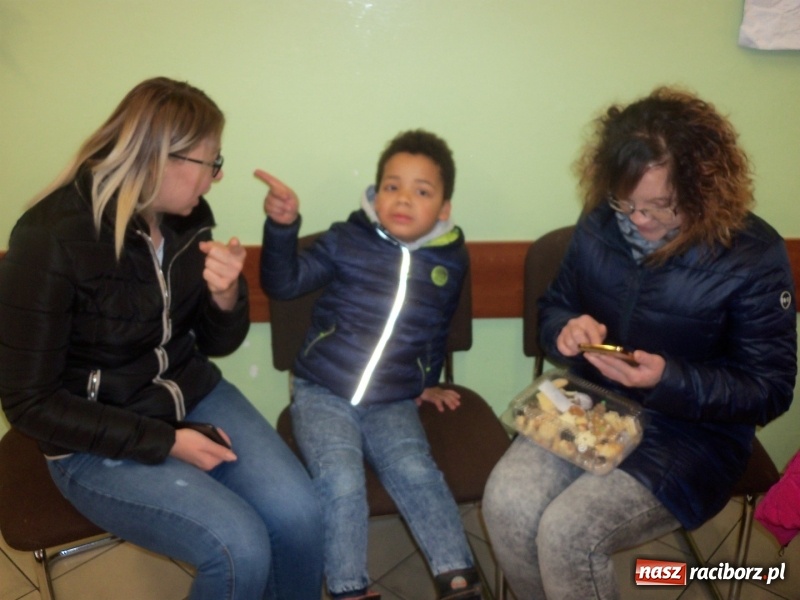 Zdjęcie w galerii na portalu naszraciborz.pl: Kiermasz przedświąteczny w Chałupkach wiadomości z regionu