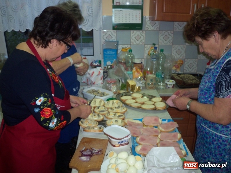 Zdjęcie w galerii na portalu naszraciborz.pl: Kiermasz przedświąteczny w Chałupkach wiadomości z regionu