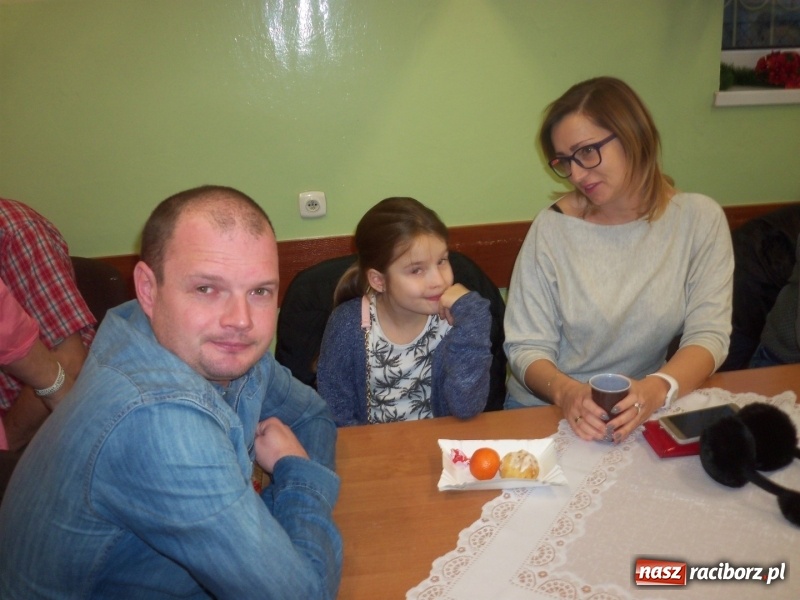 Zdjęcie w galerii na portalu naszraciborz.pl: Kiermasz przedświąteczny w Chałupkach wiadomości z regionu