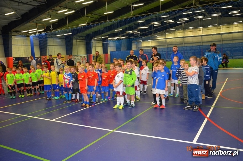 Zdjęcie w galerii na portalu naszraciborz.pl: Mikołajkowy turniej w Bohuminie wiadomości z regionu