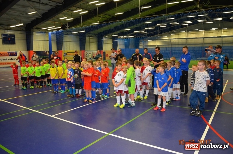 Zdjęcie w galerii na portalu naszraciborz.pl: Mikołajkowy turniej w Bohuminie wiadomości z regionu